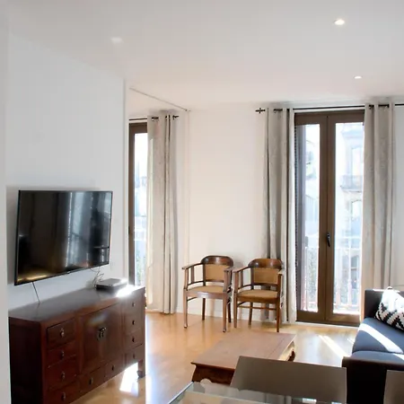 Апартаменты Sweet Bcn Rambla 48